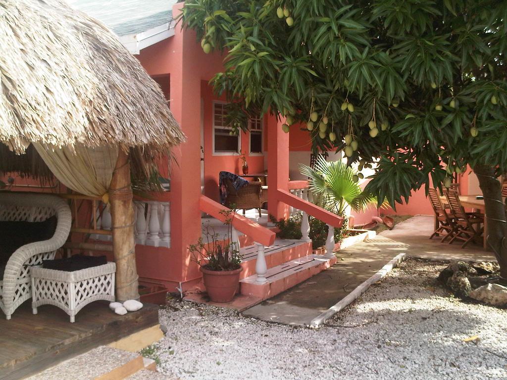 Villa Punta Salina Palm Beach Exteriér fotografie
